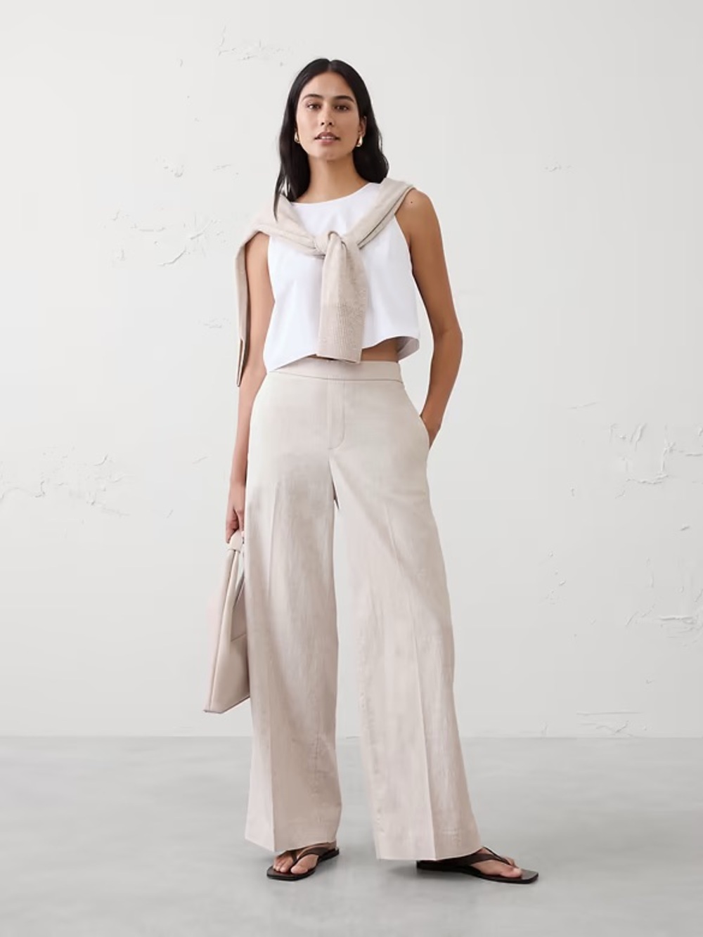 Banana Republic Factory Wide-Leg Pants in Light Beige